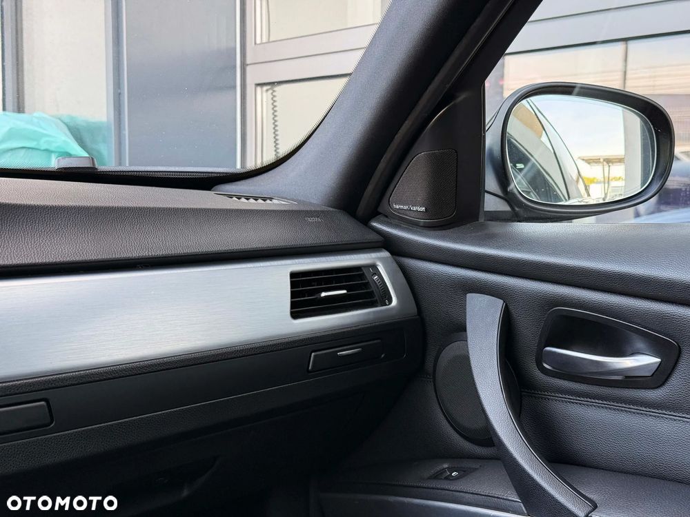 BMW Seria 3 320d DPF - 21