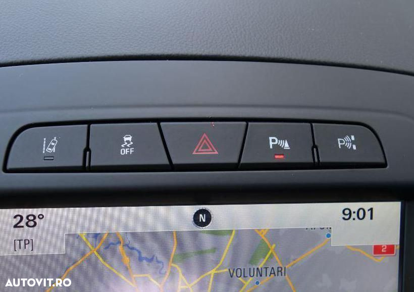 Opel Insignia - 15