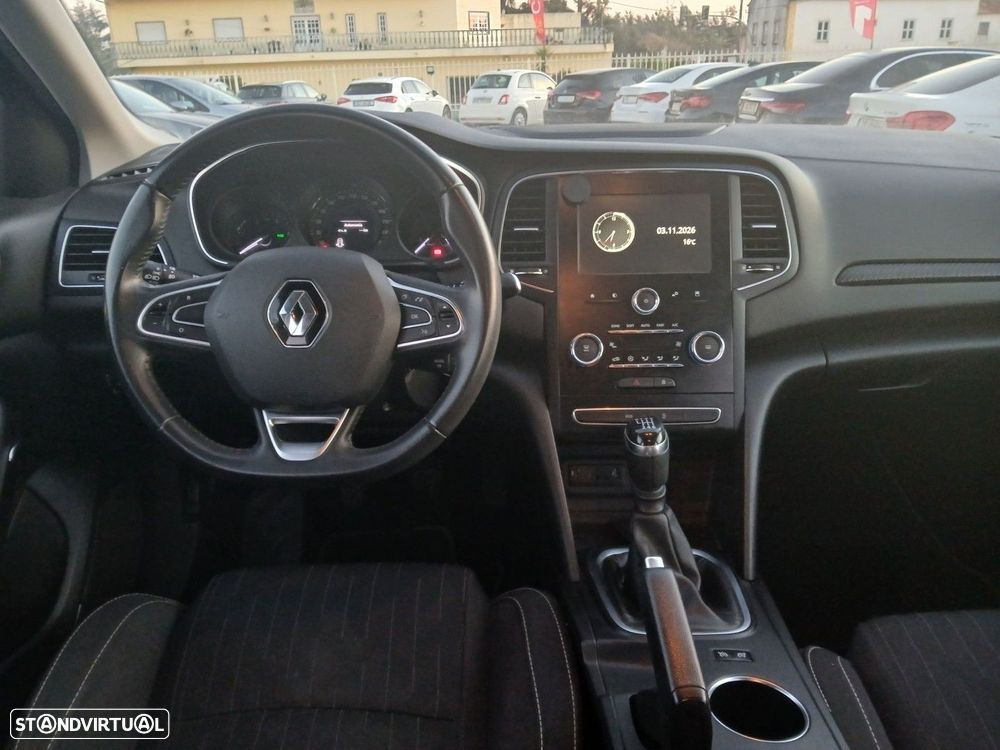 Renault Mégane 1.5 Blue dCi Limited - 13