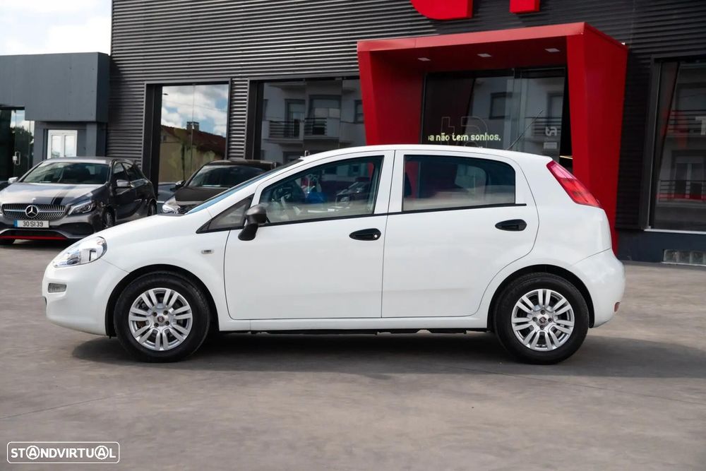 Fiat Punto 1.3 M-Jet Easy S&S — fotografia 8