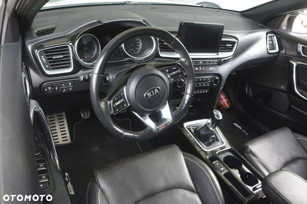 Kia ProCeed 1.6 CRDi SCR GT LINE - 11