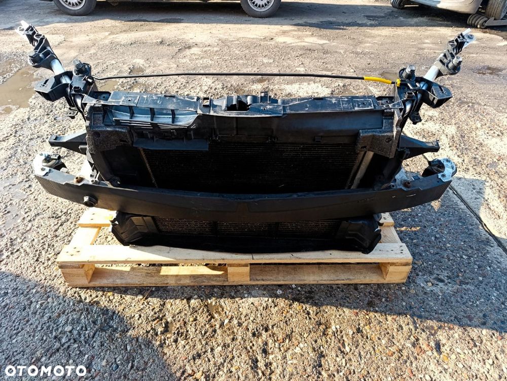 MERCEDES W176 PAS PRZEDNI CHŁODNICE KOMPLET CGI MANUAL - 1