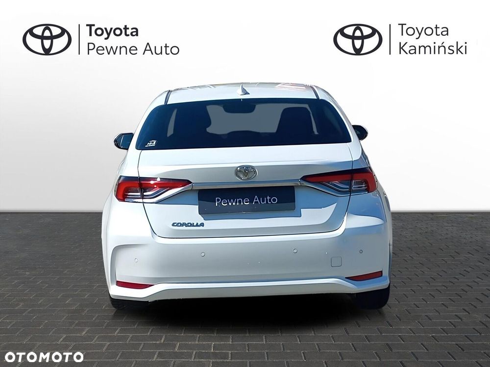 Toyota Corolla - 4