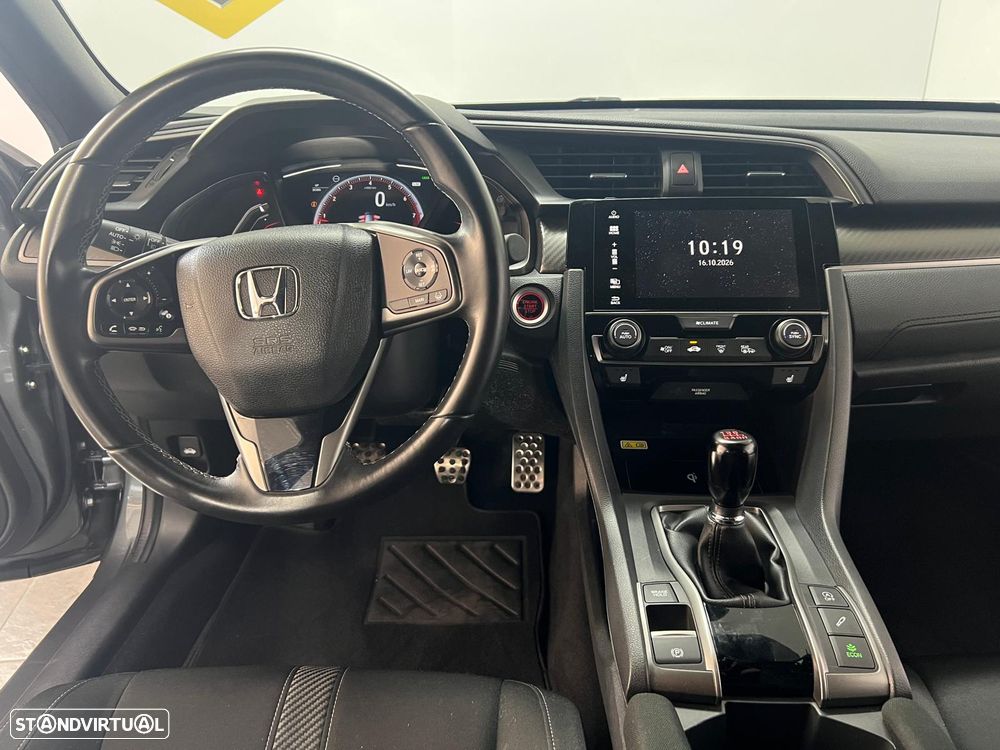 Honda Civic 1.5 i-VTEC Sport Plus - 9