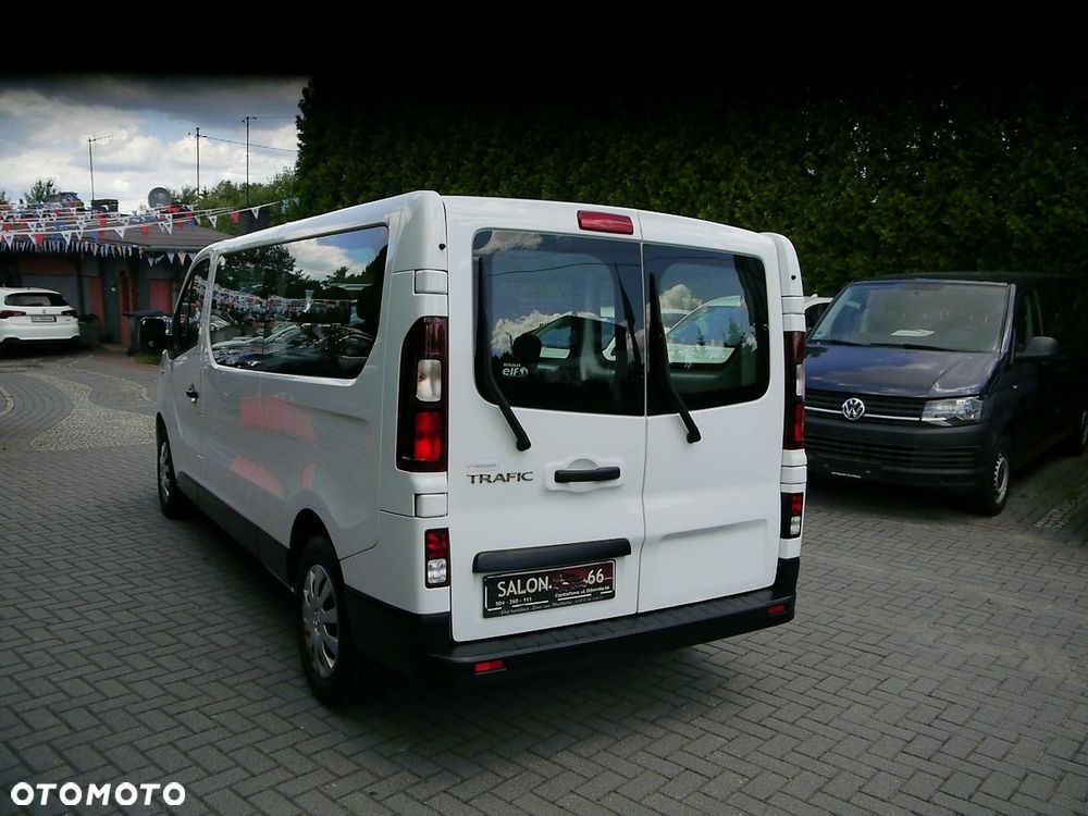 Renault Trafic Grand Combi Authentique - 6