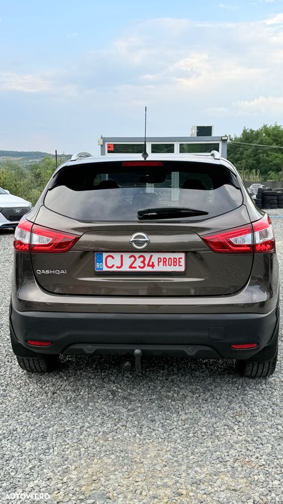 Nissan Qashqai 1.6 DIG-T TEKNA - 28