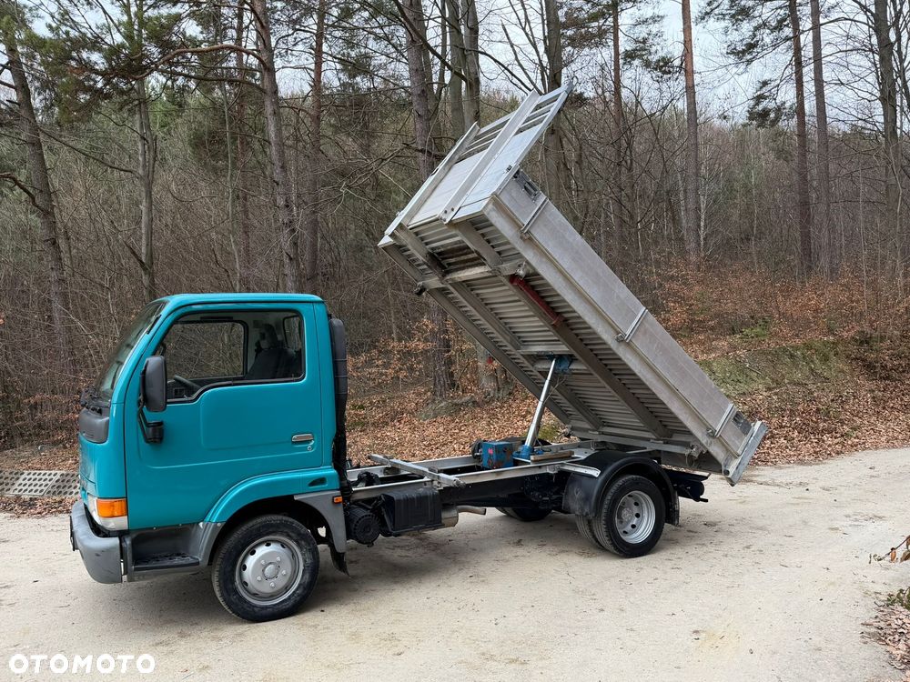 Nissan CABSTAR 3,0  Kiper Wywrotka IGŁA - 4