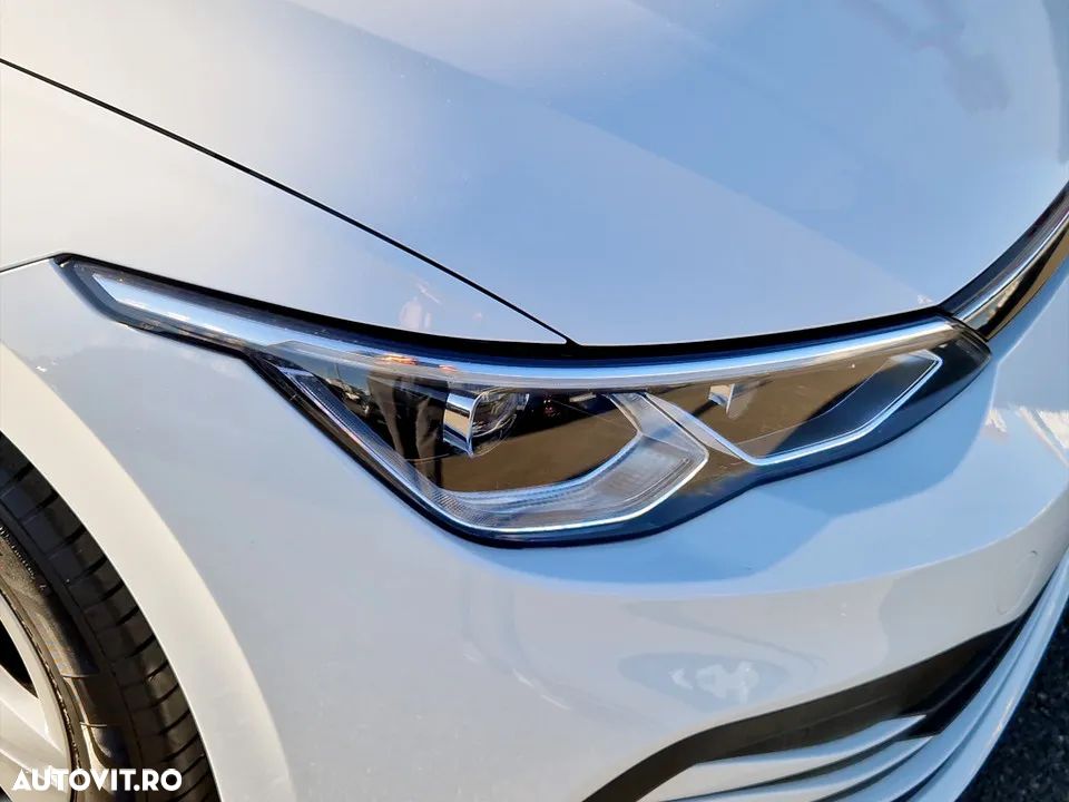 Volkswagen Golf 1.5 eTSI ACT DSG MHEV Life - 9