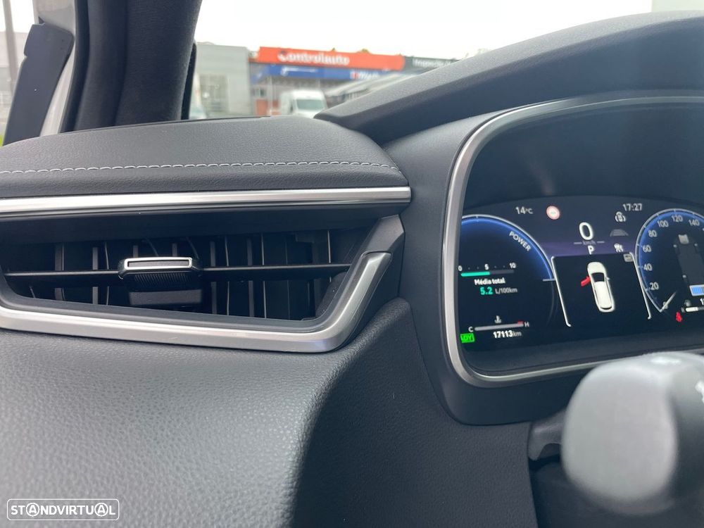 Toyota Corolla Touring Sports 1.8 Hybrid Exclusive - 24