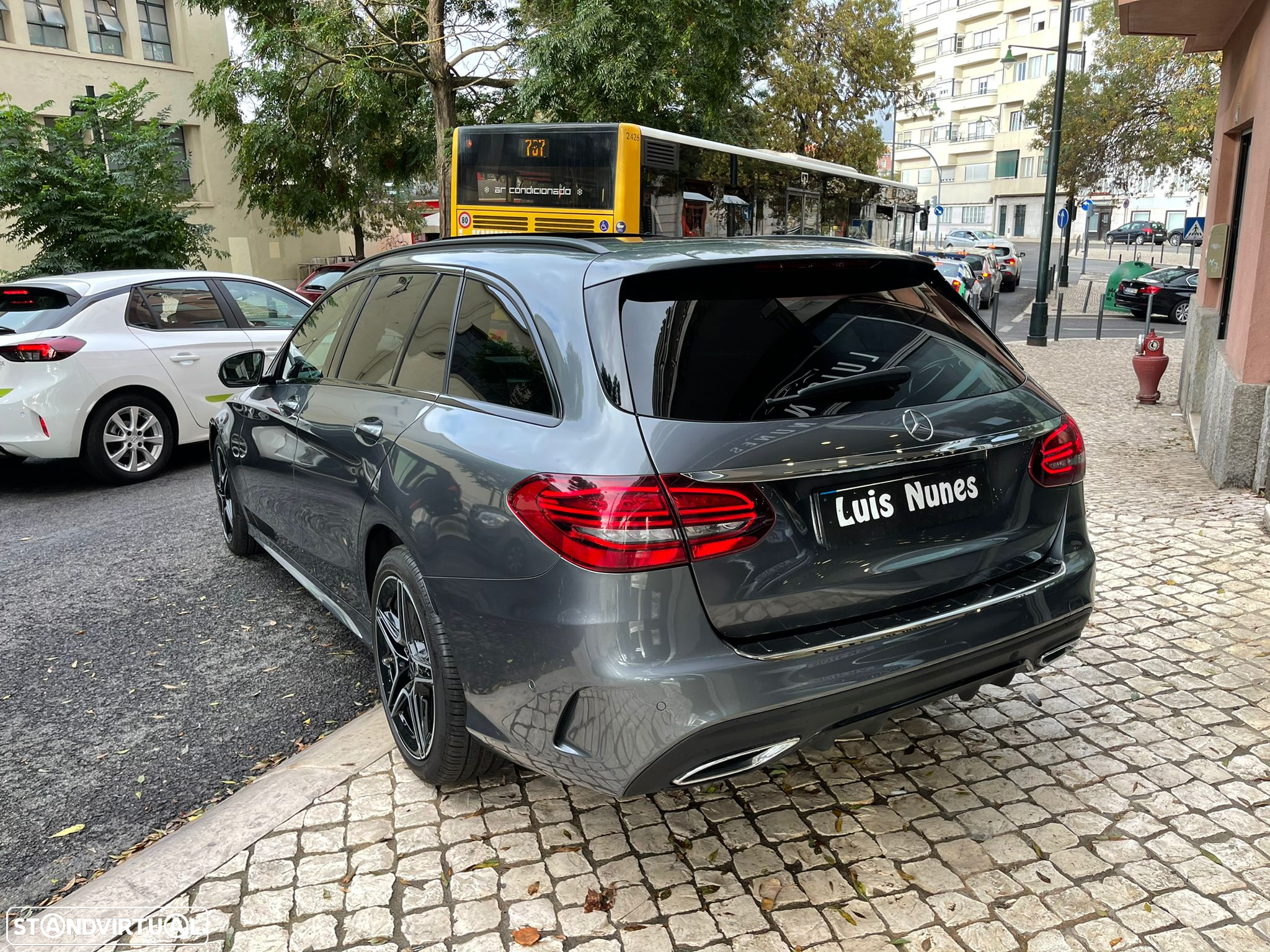 Mercedes-Benz C 220 d AMG Line - 11