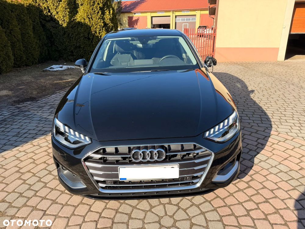 Audi A4 Limousine 40 TFSI quattro S tronic - 15