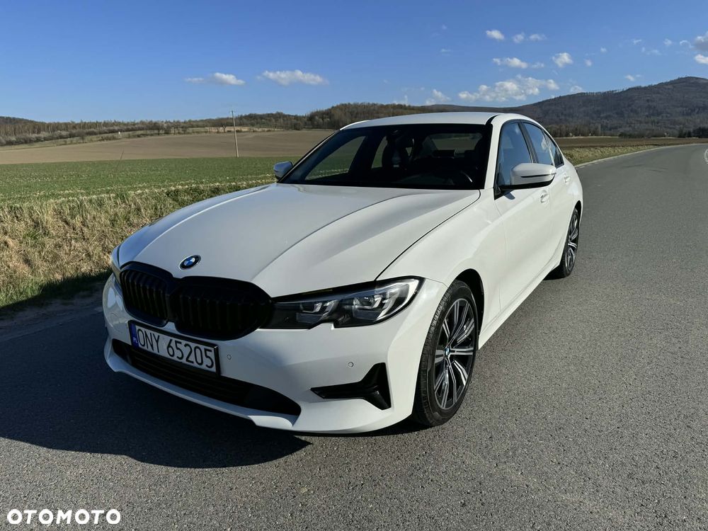 BMW Seria 3 318d Sport Line Shadow - 14