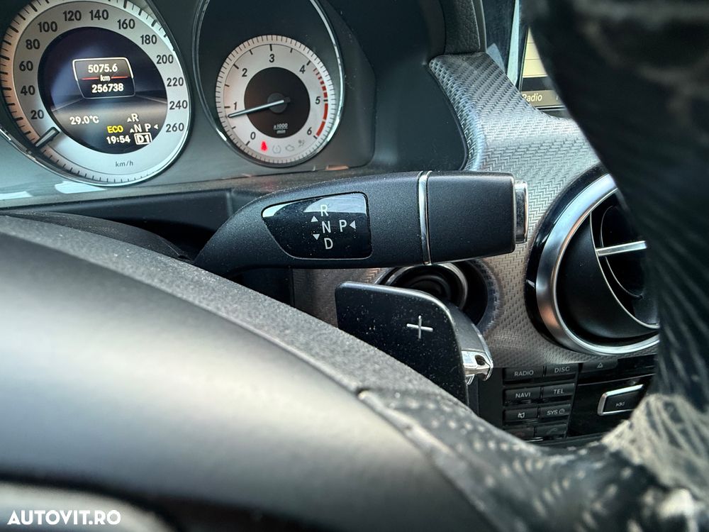Mercedes-Benz GLK 220 BlueTEC 4Matic 7G-TRONIC - 16