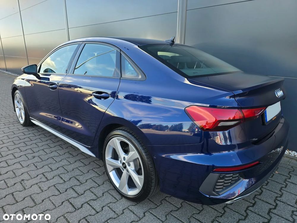Audi A3 Limousine 40 TFSI quattro S tronic S line - 5
