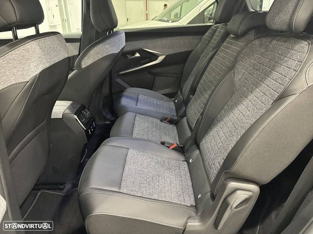 Peugeot 5008 1.2 Hybrid Allure e-DCS6 - 10
