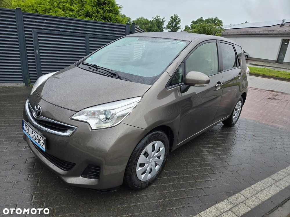 Toyota Verso S 1.33 VVT-i Comfort - 2
