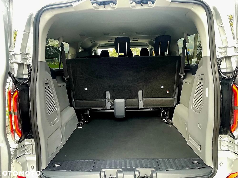 Ford Transit Custom - 10