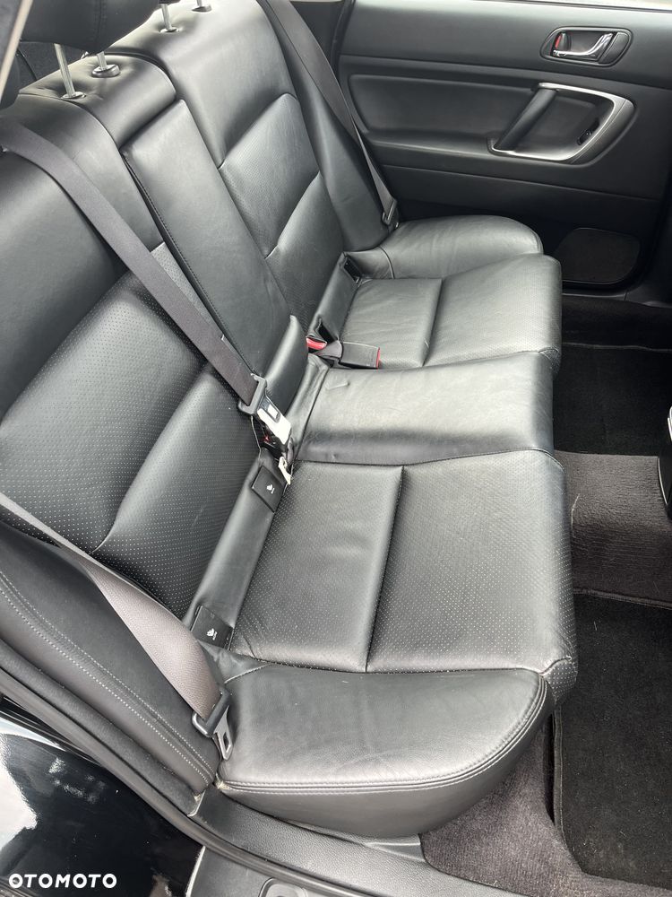 Subaru Legacy 2.0R GX - 12
