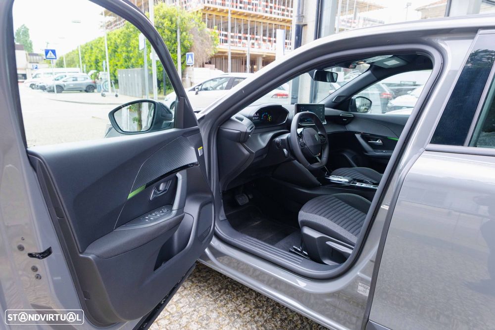 Peugeot e-2008 54 kWh Active - 10