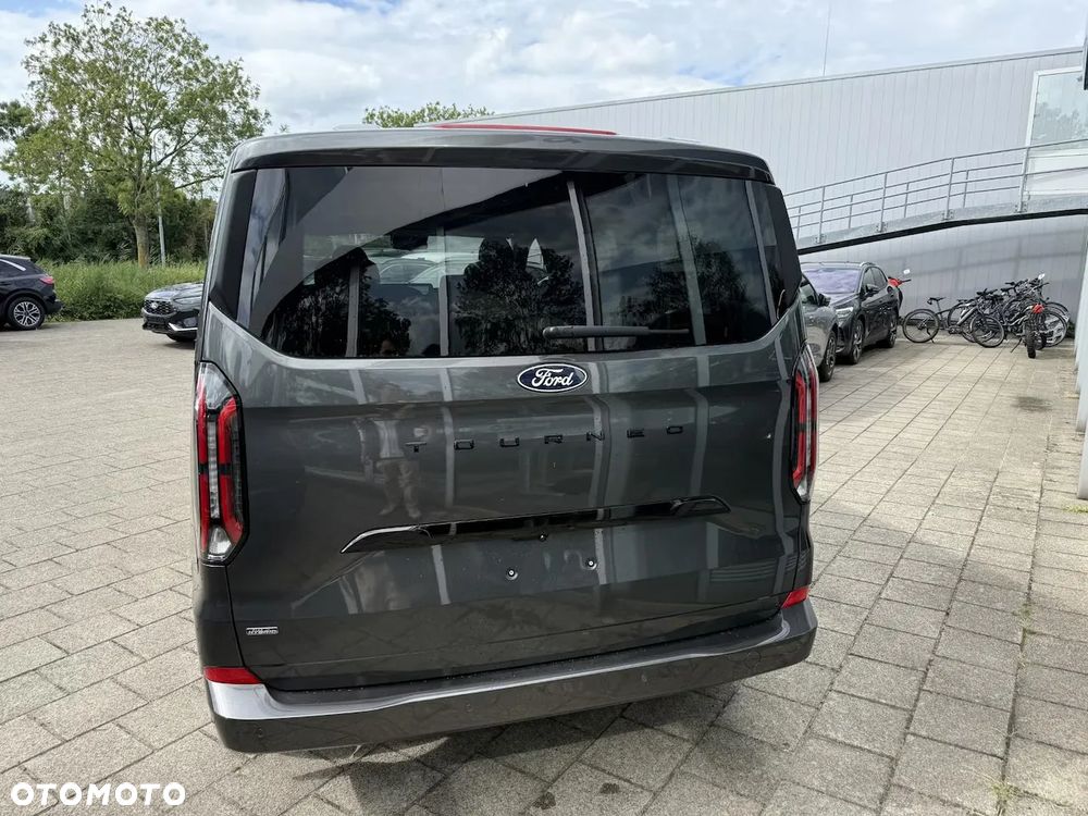 Ford Ford Tourneo Custom 2.0 170KM A8 AWD Titanium 320 L1 - 6
