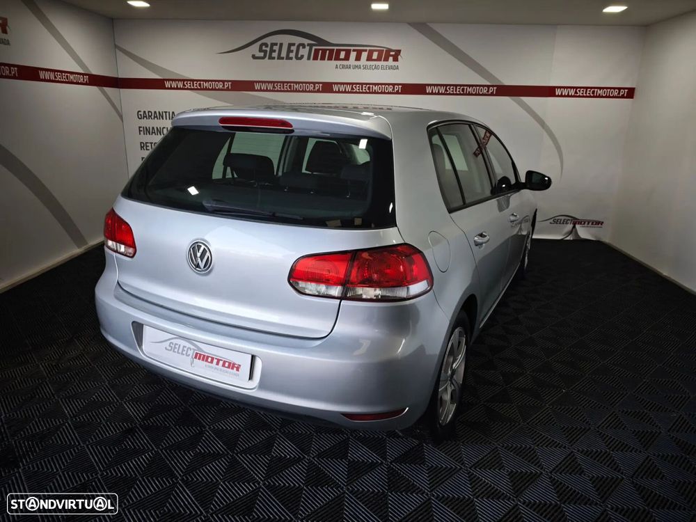 VW Golf 1.6 TDi Confortline - 4
