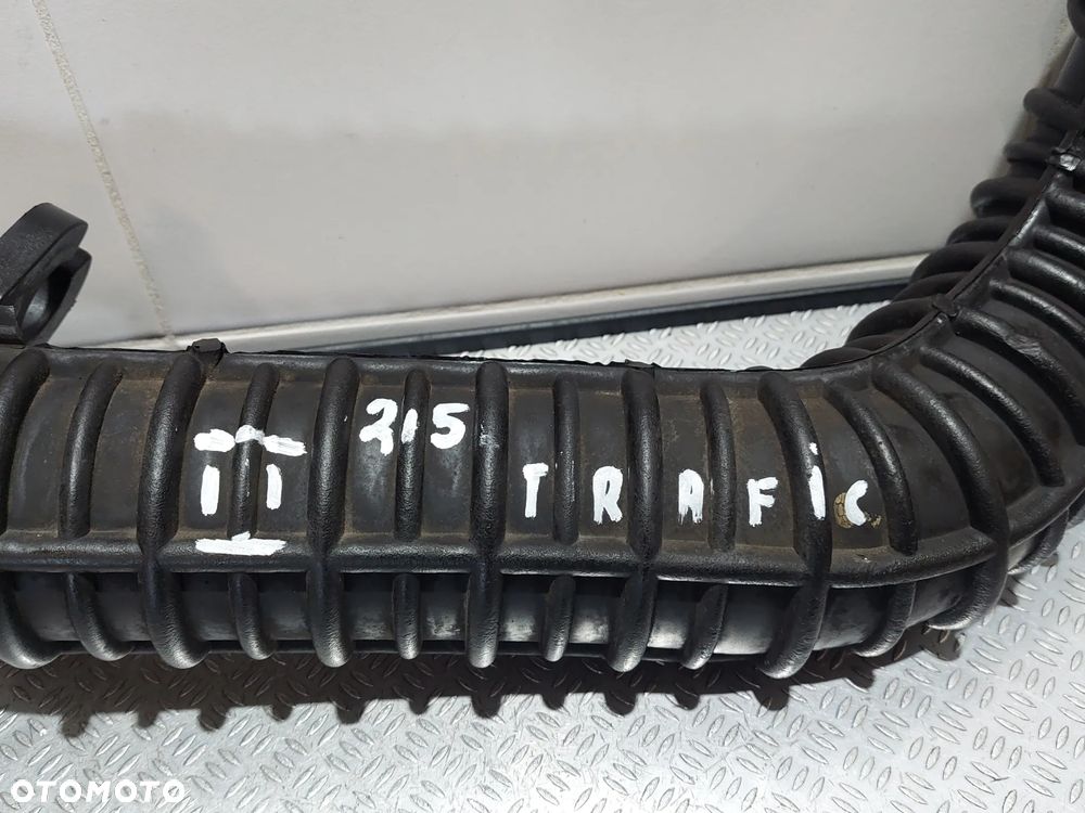 DOLOT RURKA DOŁADOWANIA RENAULT TRAFIC II 2 R2009 2,5 DCI NR 8200929991 - 2