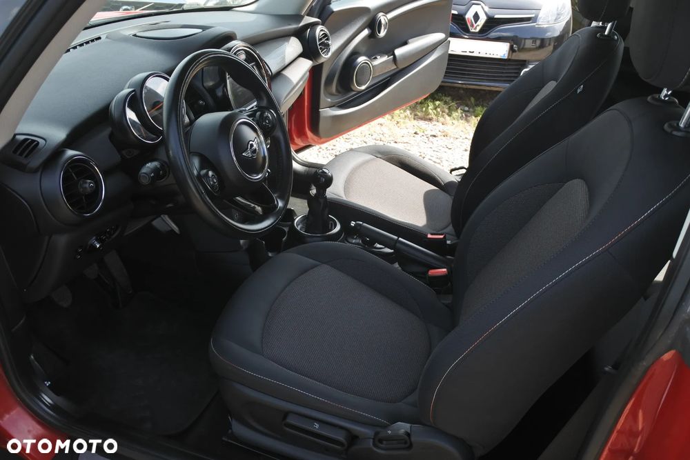 MINI Cooper John Works Trim - 10