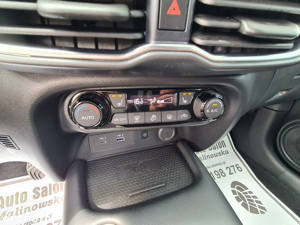 Nissan Juke 1.0 DIG-T N-Connecta - 26