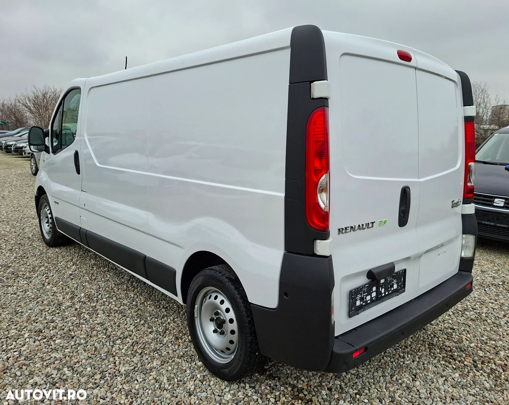 Renault Trafic - 6