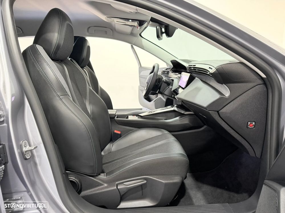 Peugeot 308 SW 1.6 Hybrid Allure e-EAT8 - 44