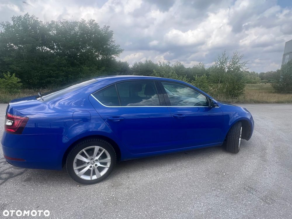 Skoda Octavia 2.0 TDI Style - 4