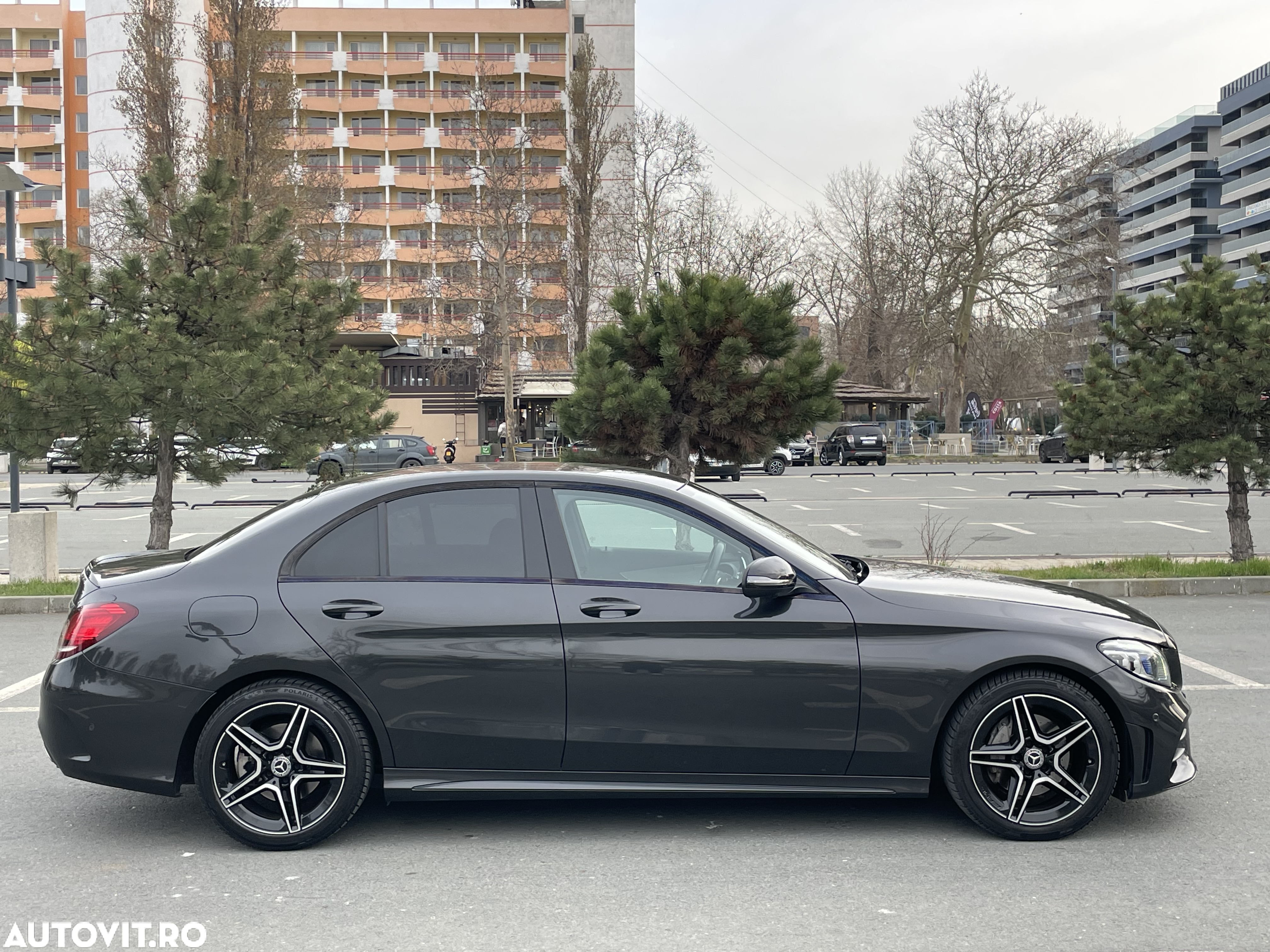 Mercedes-Benz C 220 d 9G-TRONIC AMG Line - 36