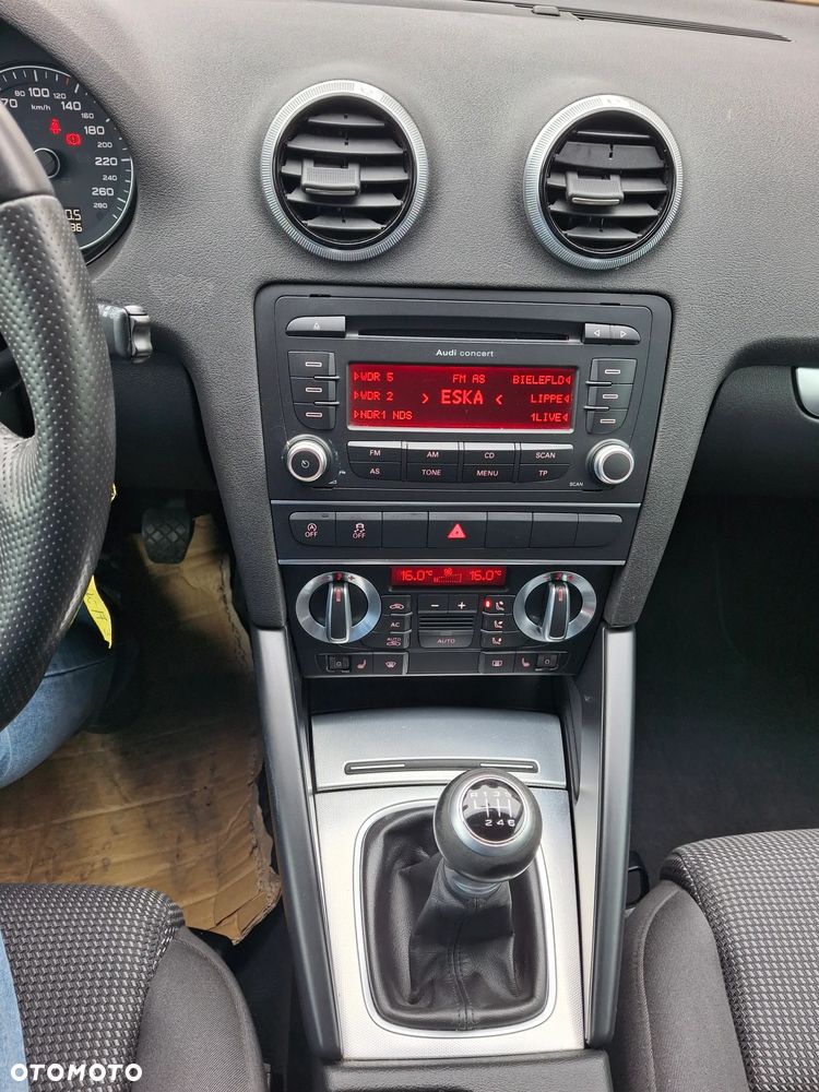 Audi A3 Sportback 1.4 TFSI Attraction - 11