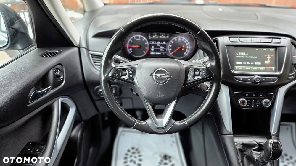 Opel Zafira 1.6 T 120 Lat S&S - 23