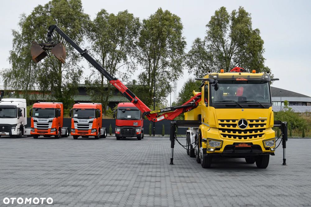 Mercedes-Benz AROCS 3243 / 8x4 / EURO 6 / HDS PALFINGER EPSILON Q170Z / ROTATOR / CHYWTAK / STEROWANIE RADIOWE / WYWROTKA / HYDROBURTA / AUTOMAT / SYSTEM KAMER CYFROWYCH / KAMERA COFANIA / NAWIGACJA / HAK / NISKI PRZEBIEG / 2020 / SERWISOWANY / SPROWADZONY - 14