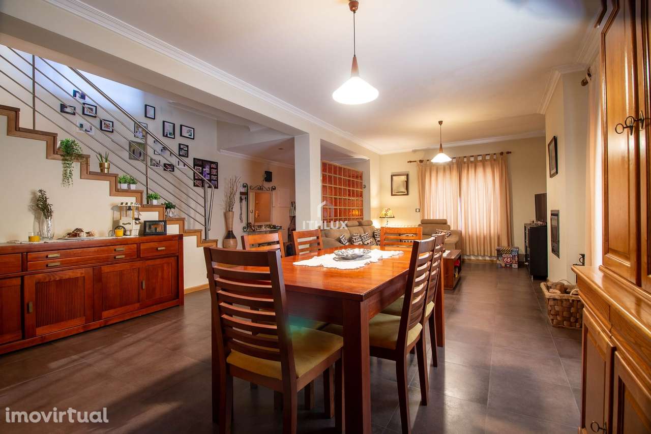 Moradia Geminada T5, Santa Comba Dão, Viseu - Grande imagem: 3/19