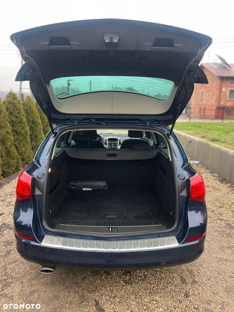 Opel Astra 1.4 Turbo - 9