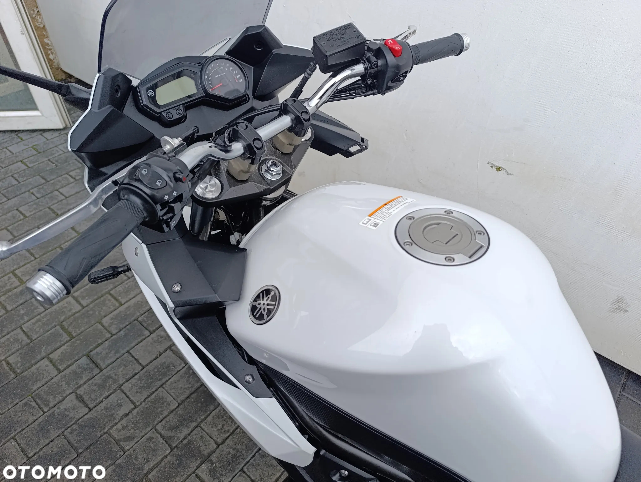 Yamaha XJ - 15