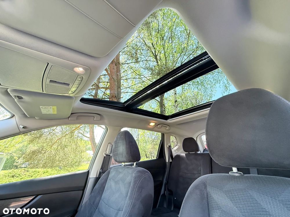 Nissan X-Trail 1.6 DCi N-Connecta 4WD EU6 - 17