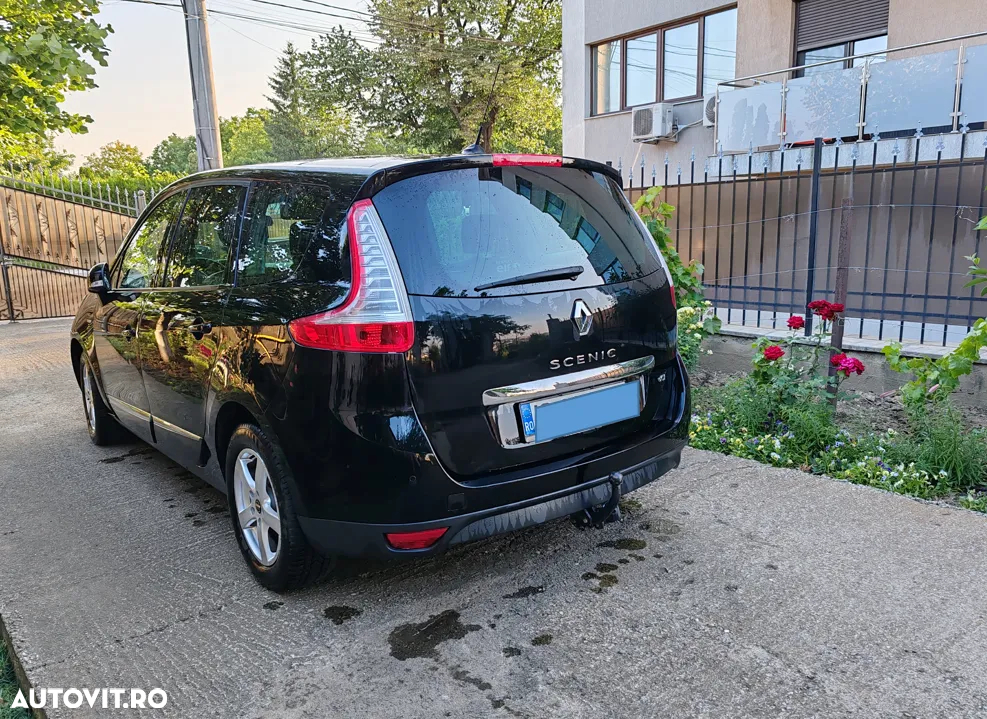 Renault Grand Scenic ENERGY dCi 110 EDC BOSE EDITION - 6