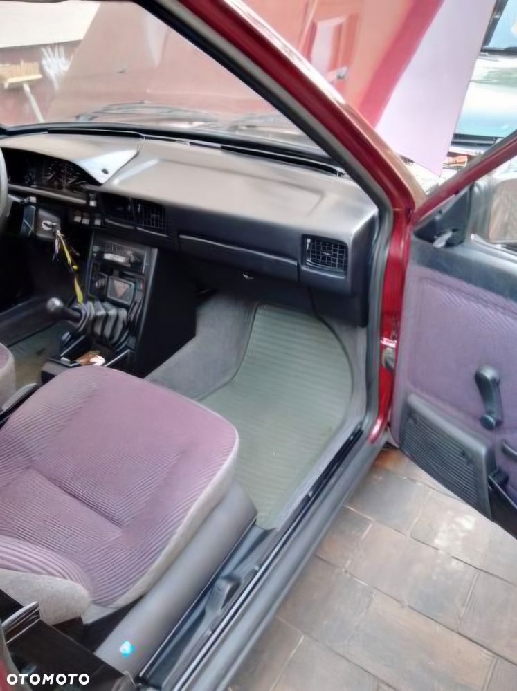 Polonez Caro - 2