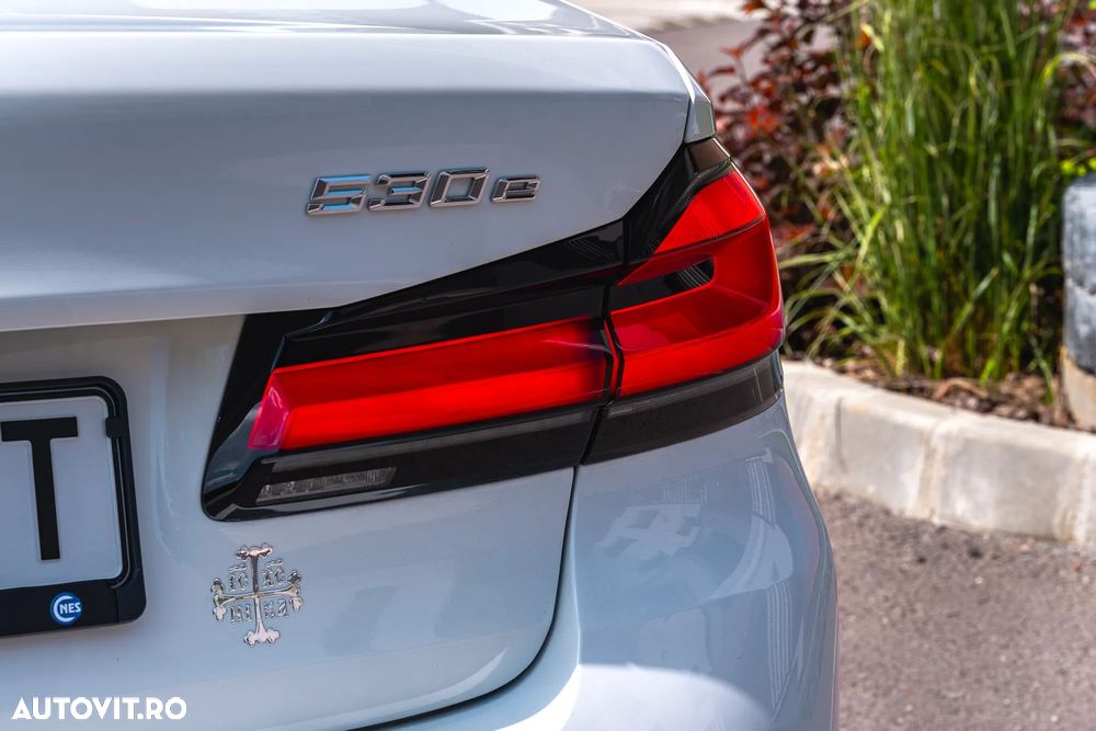BMW Seria 5 530e xDrive AT PHEV - 10