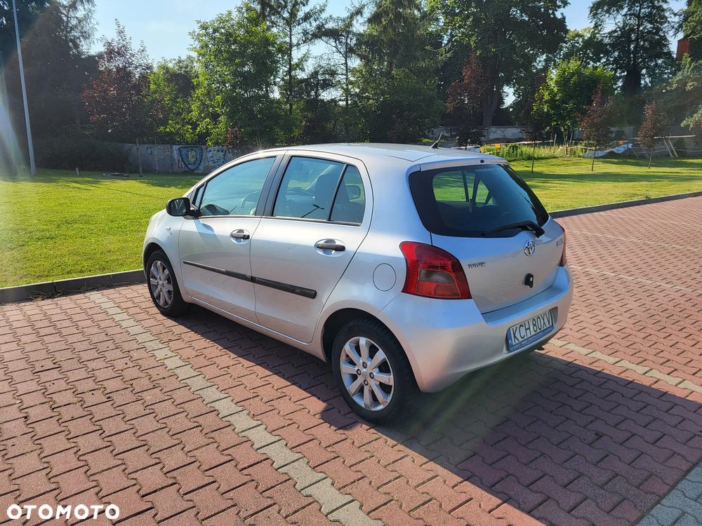 Toyota Yaris 1.3 Luna A/C - 7
