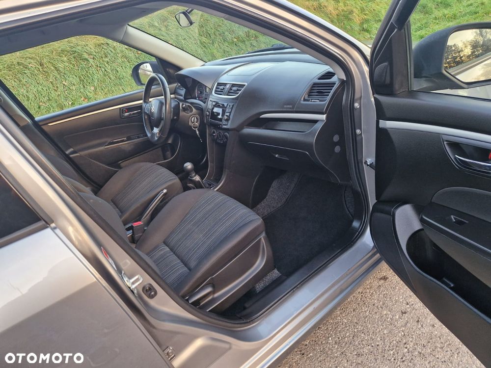 Suzuki Swift - 14