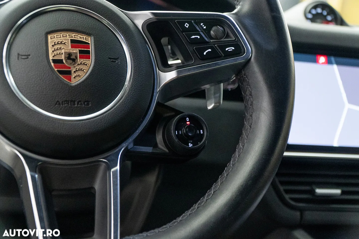 Porsche Cayenne Tiptronic S - 26