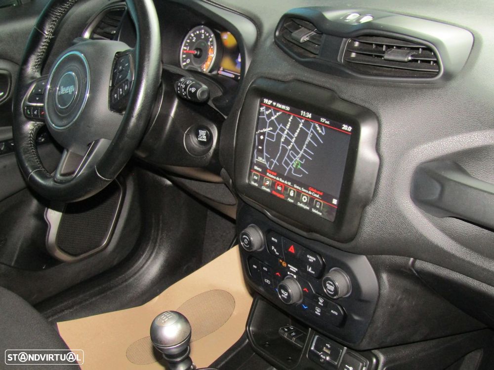 Jeep Renegade 1.6 MJD Night Eagle - 16