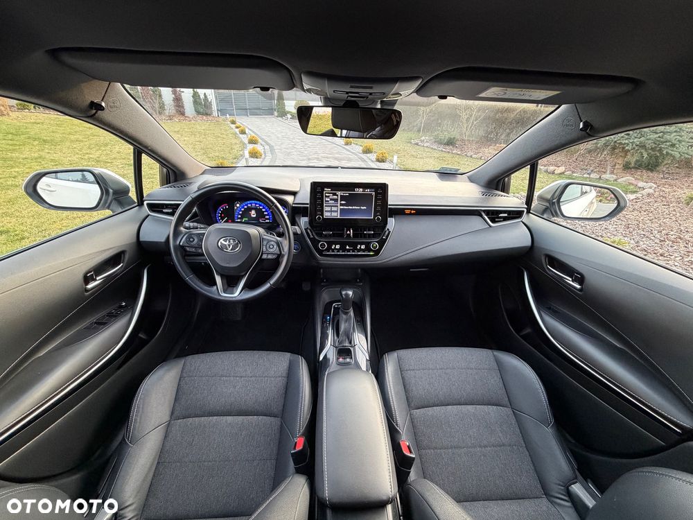 Toyota Corolla 2.0 Hybrid Comfort - 12