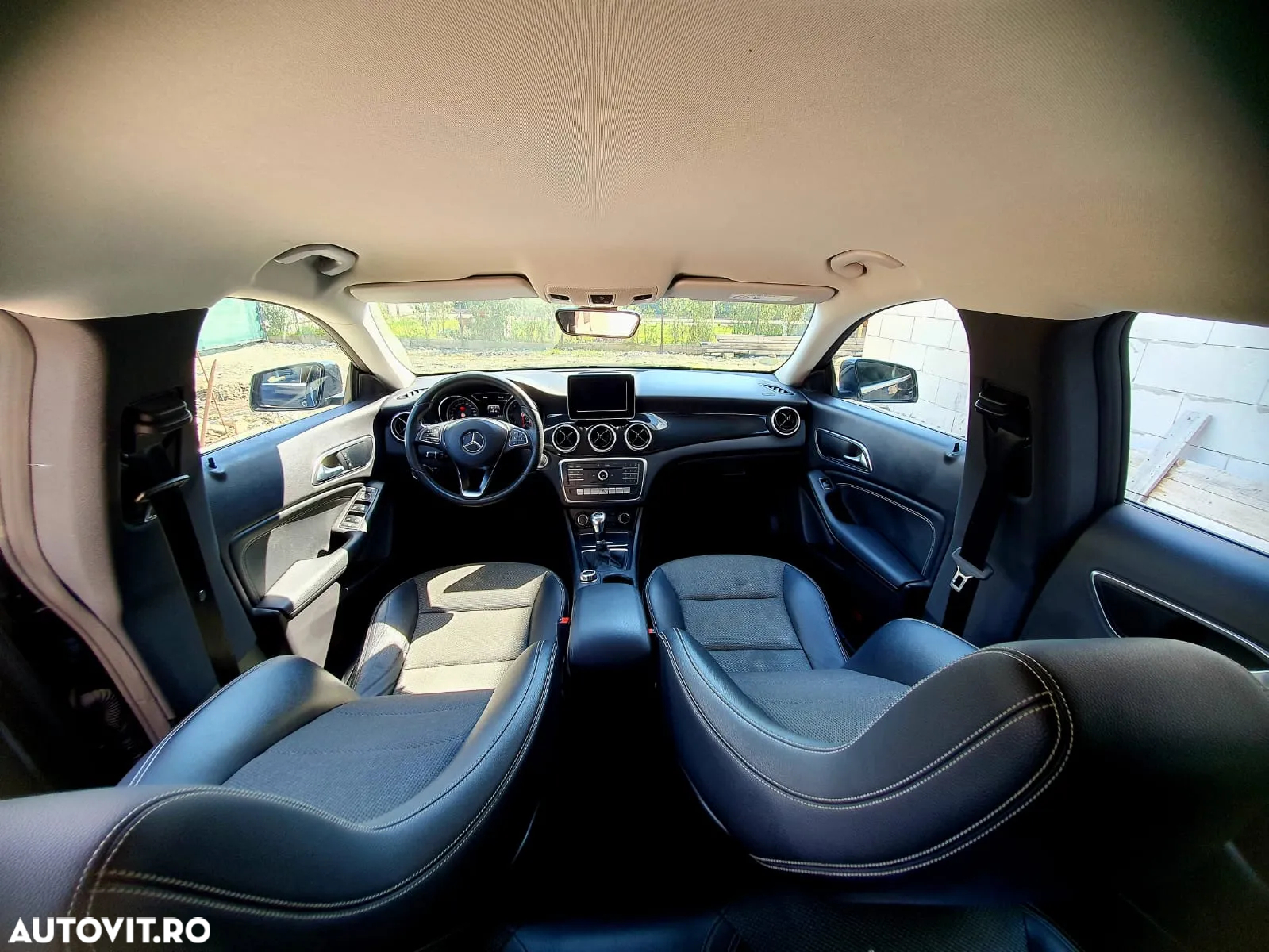 Mercedes-Benz CLA Shooting Brake 180 d - 8