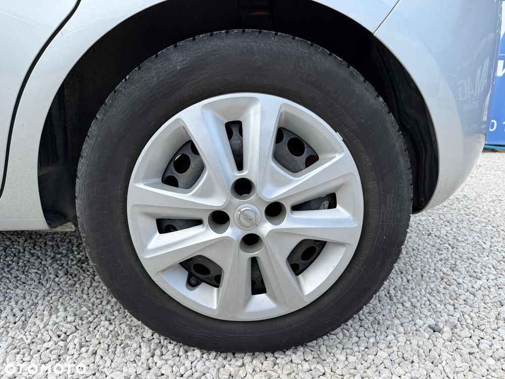 Opel Corsa 1.4 Cosmo - 11