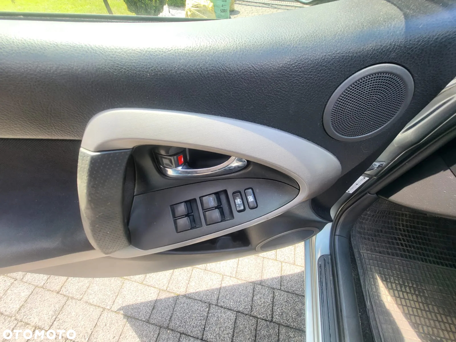 Toyota RAV4 2.2 D-4D Luna - 16